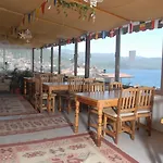 Ates Kaş