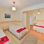 Ates Kaş