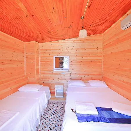 Ates Hostel Kaş